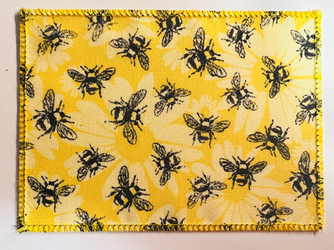 Bees Daisy